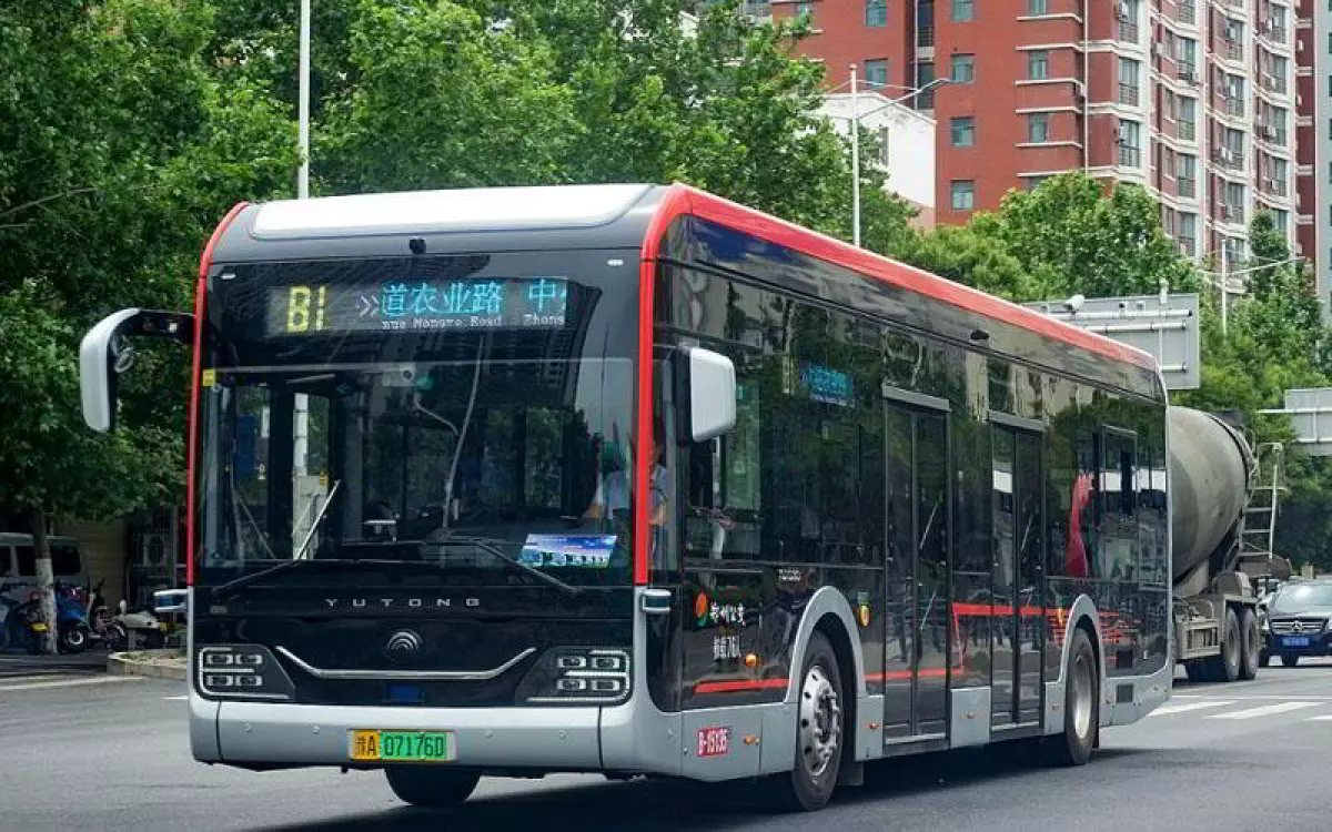 xe-bus-quang-chau