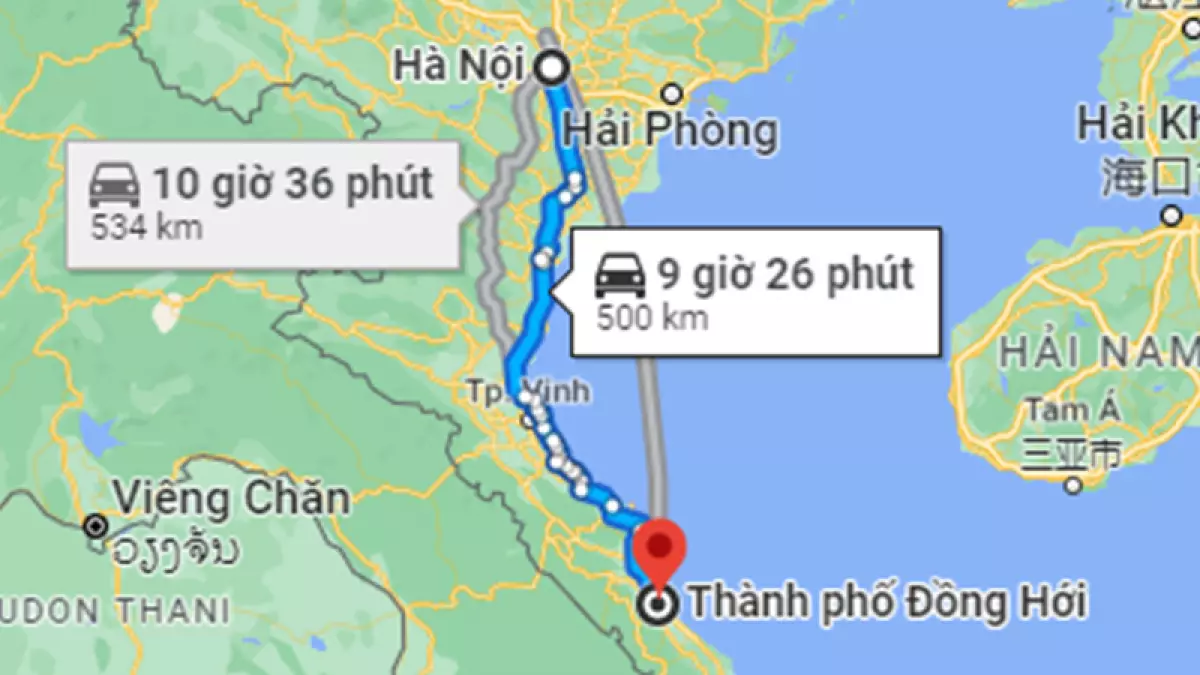 Khoảng cách từ Hà Nội đến Đồng Hới bằng đường bộ khoảng 500 km