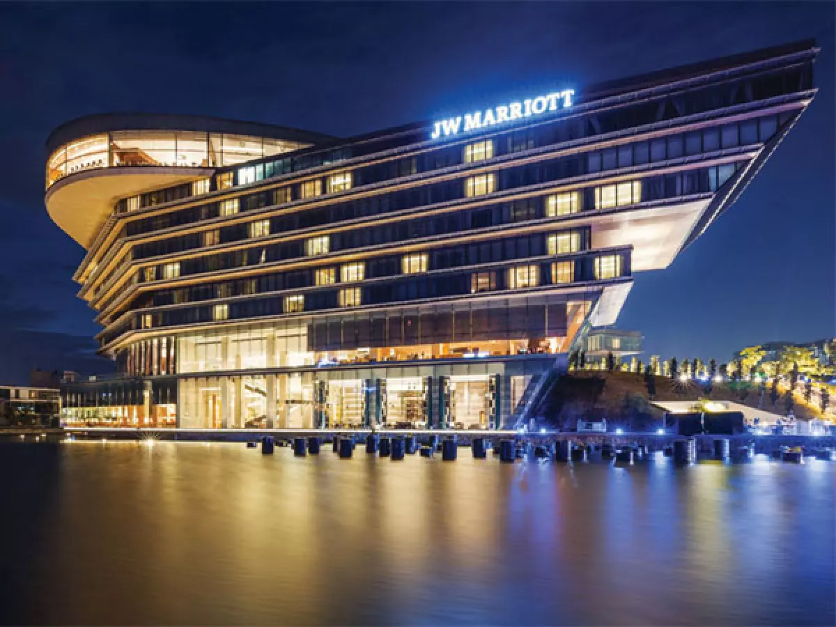 JW Marriott là khách sạn sang trọng nhất Hà Nội