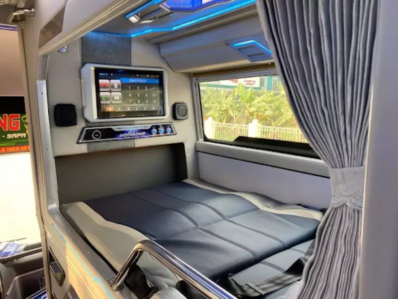 Thanh Nhung cung cấp xe cabin limousine 22 chỗ đời mới nhất