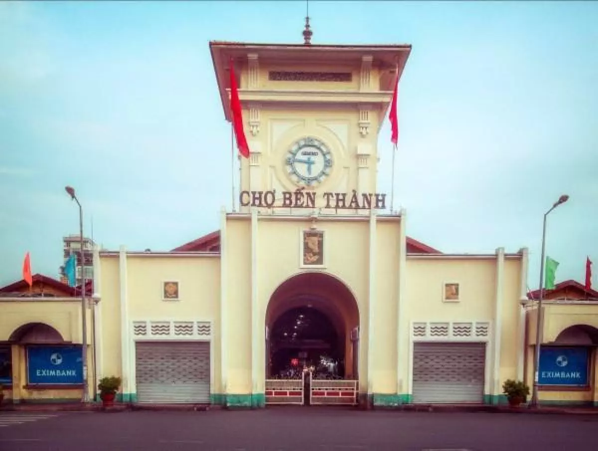 vẻ đẹp chợ bến thành