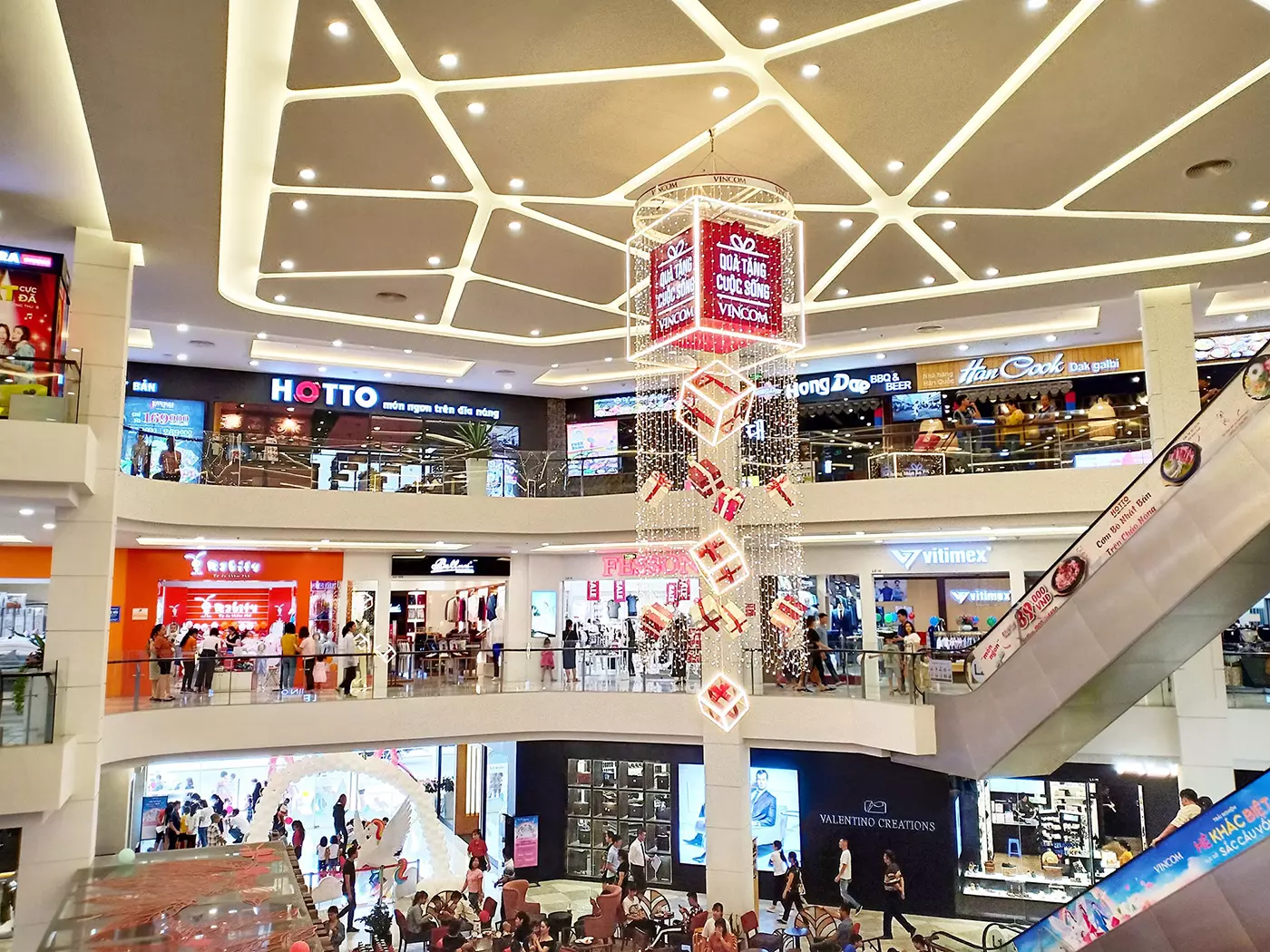 trung tâm thương mại Vincom Plaza Hạ Long