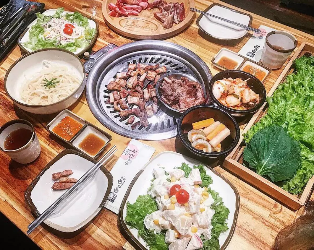 Buffet tại GoGi House Hà Nội