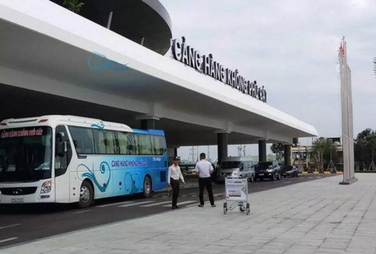 Xe bus sân bay Phù Cát