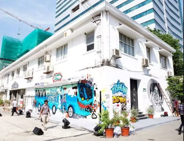 Những bức tường Graffiti tại Nhà Ga 3A. Ảnh: Internet