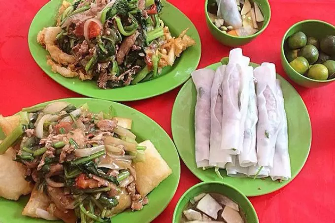 phở cuốn Hà Nội Hoa Lan