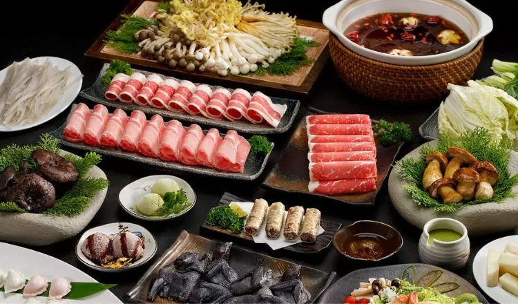 Lẩu nấm Ashima là một trong những Nhà hàng buffet ngon Hà Nội