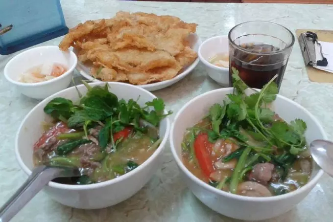 phở ngon Hà Nội phở chiên 206 Khâm Thiên