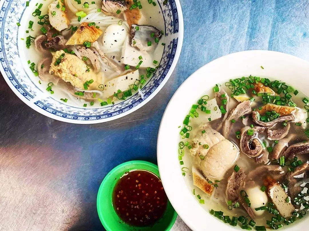 Bánh canh Cô Hà tại Nha Trang