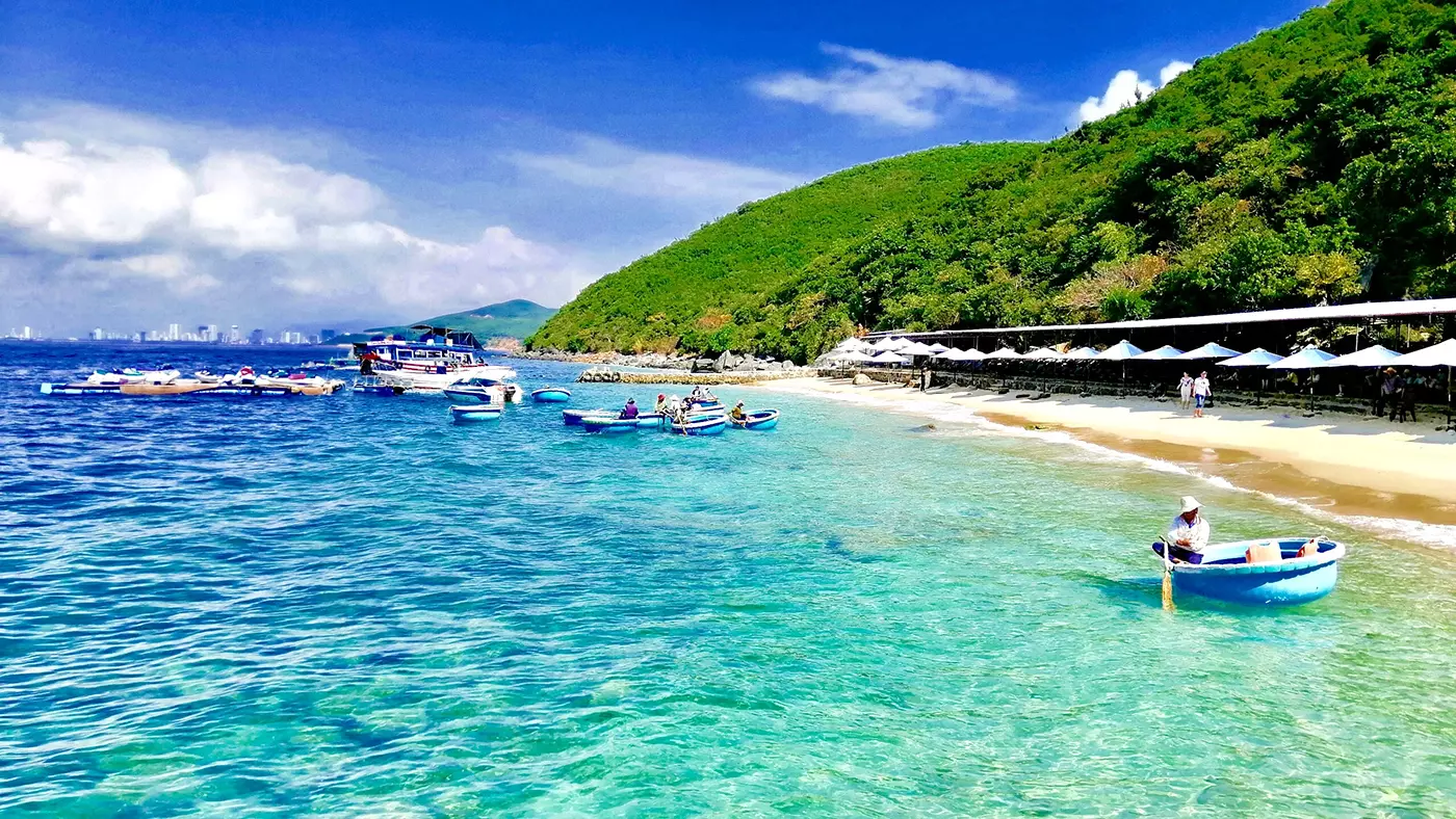 dry season in nha trang