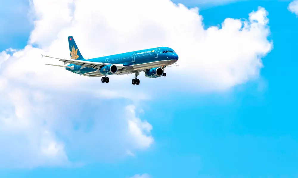 máy bay Vietnam airlines chặng bay nha trang cần thơ