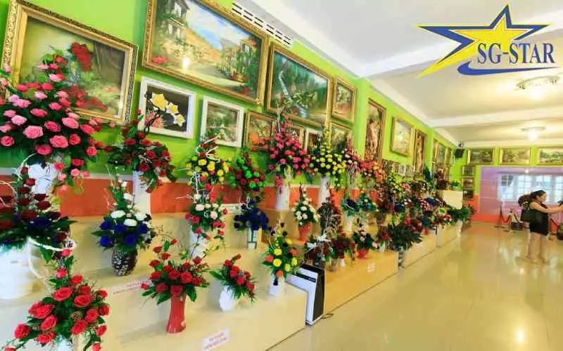 Showroom hoa khô lớn nhất tại Việt Nam tại Rừng hoa Đà Lạt