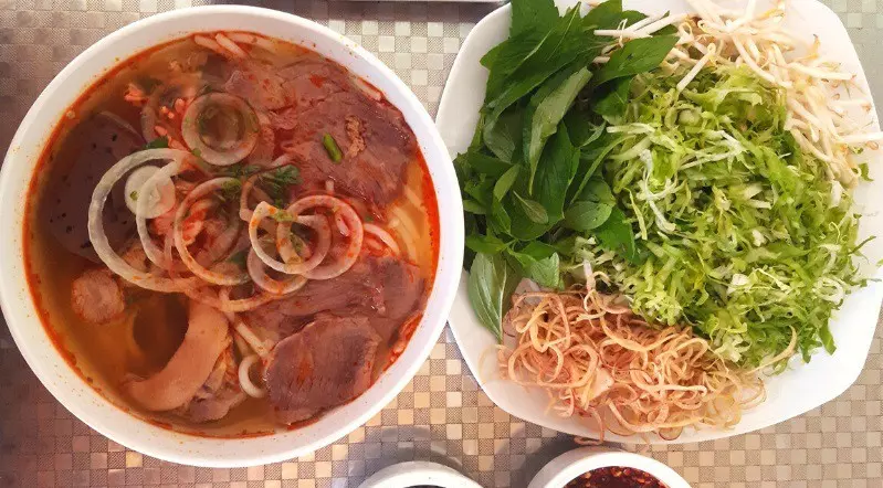 Bún bò Huế Minh Lâm