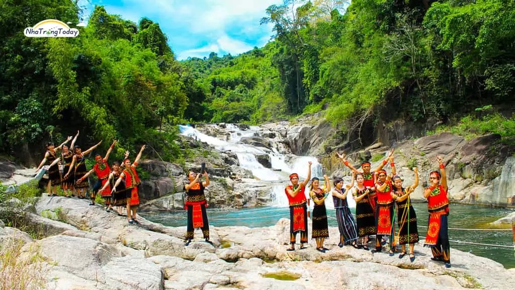 Khu du lịch Con Sẻ Tre Nha Trang