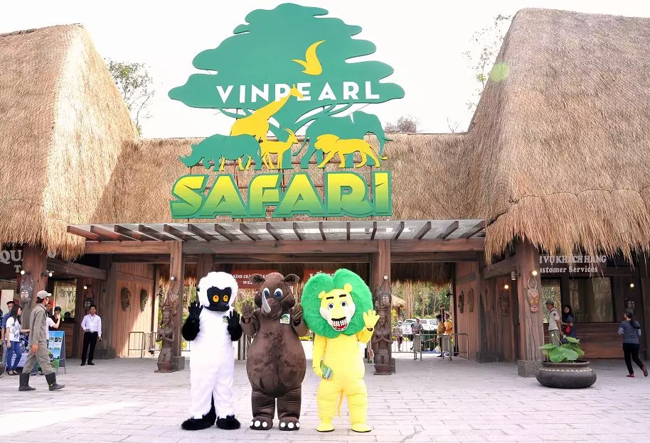 Vinpearl Land/Safari