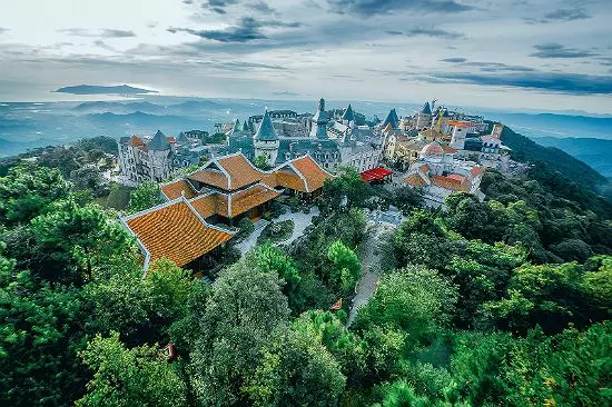 đặt mua tour du lịch huế đà nẵng trong ngày