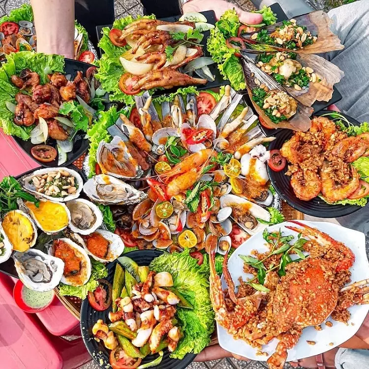 Hải sản bờ kè Nha Trang