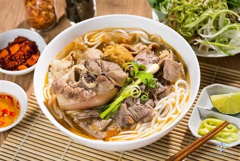 Bùn bò Huế - ẩm thực miền Trung