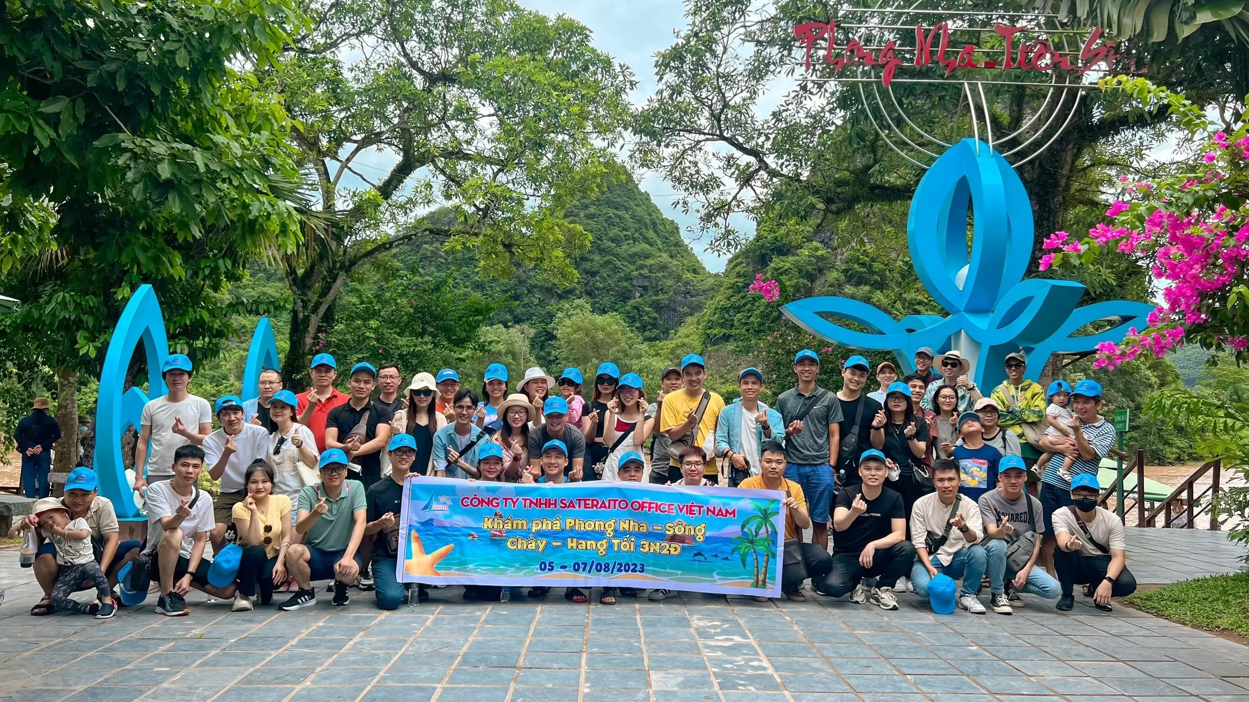 Tour Đà Nẵng Quảng Bình 3 ngày 2 đêm