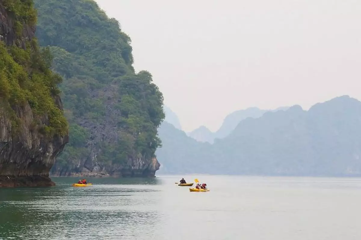 Full Day Halong Bay, Thien Cung Cave, Kayak & Lunch From Hanoi from US ...