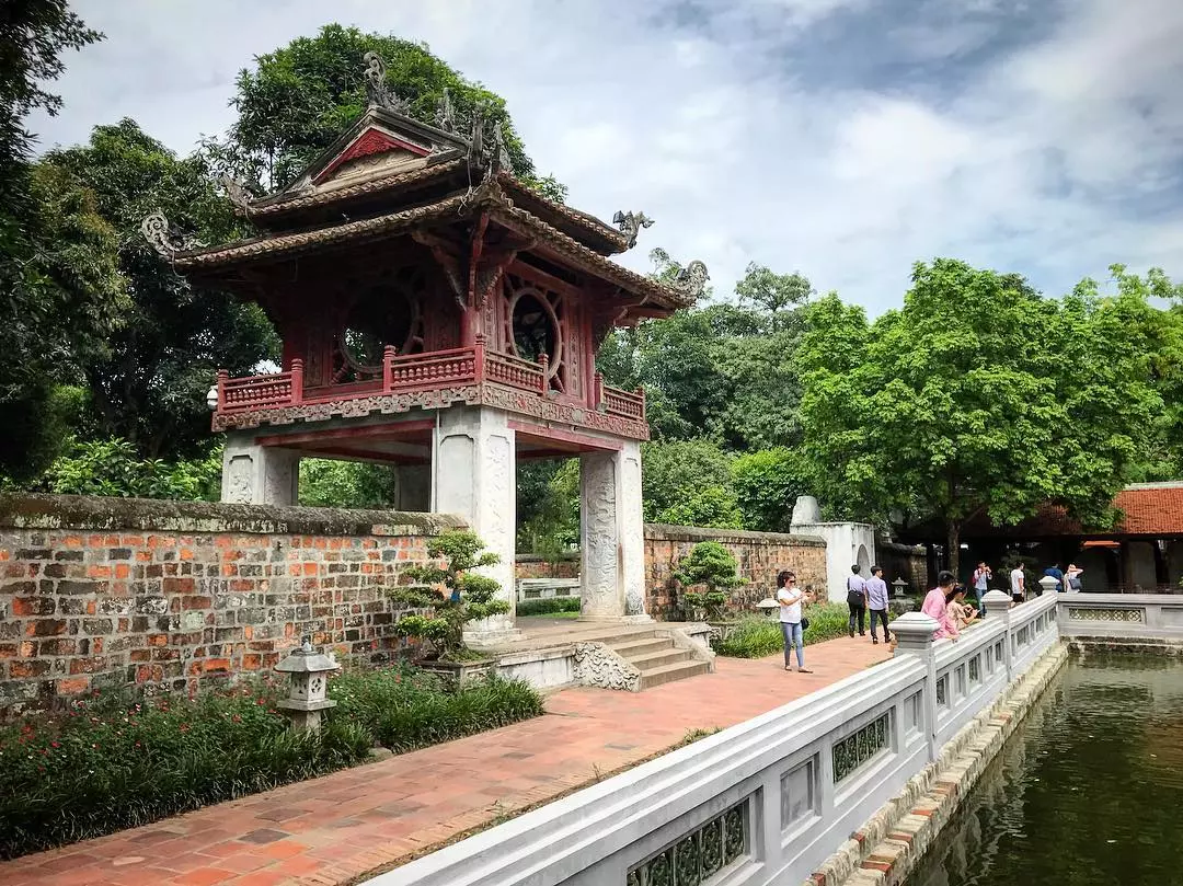 Hue Ha Noi Ha Long Cat Ba Sapa Hue