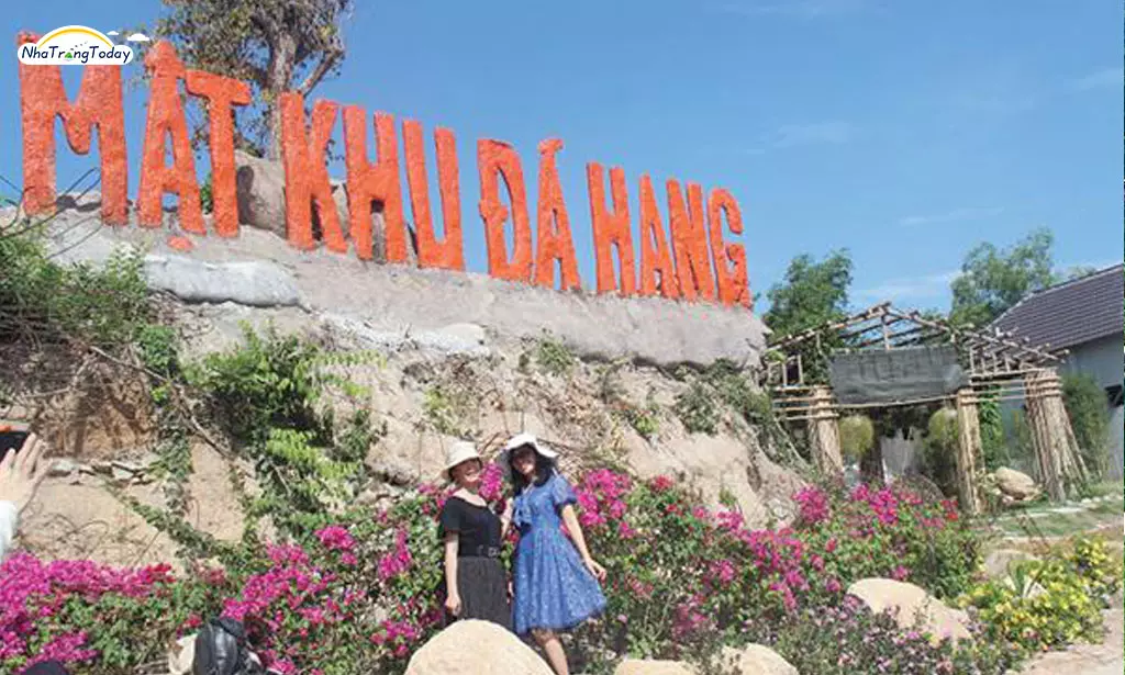 Khu du lịch Hồ Kênh Hạ Nha Trang