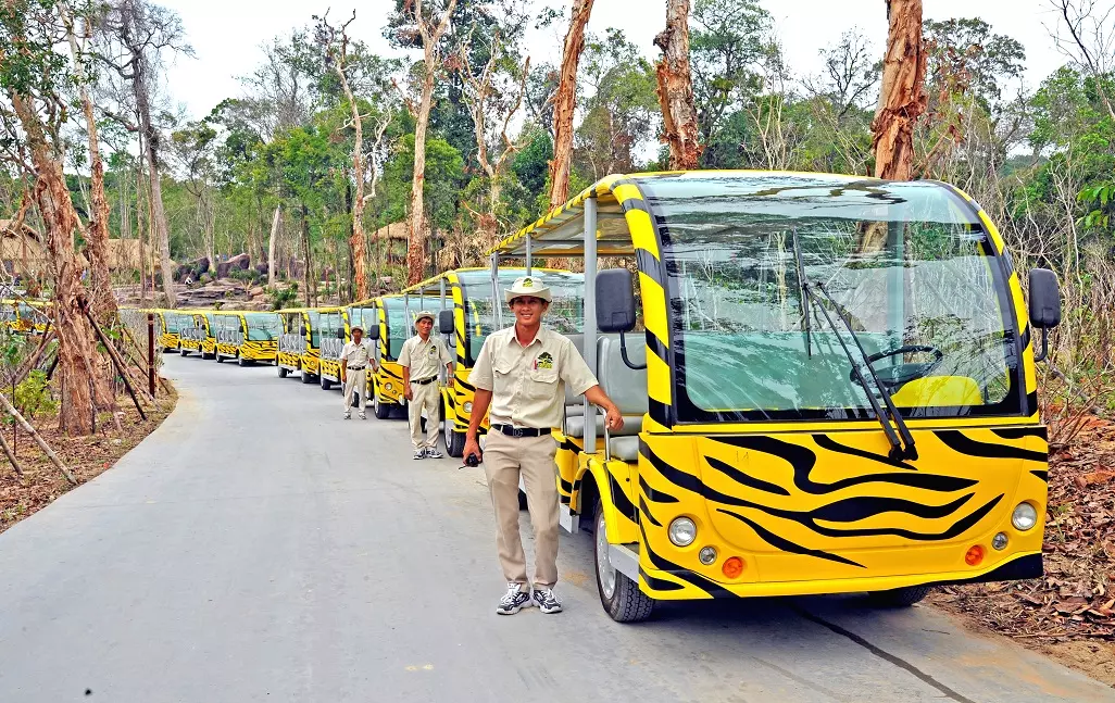 Lịch Biểu Diễn - Safari Phú Quốc