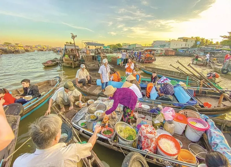 Tiền Giang có gì chơi chợ Nổi Cái Bè