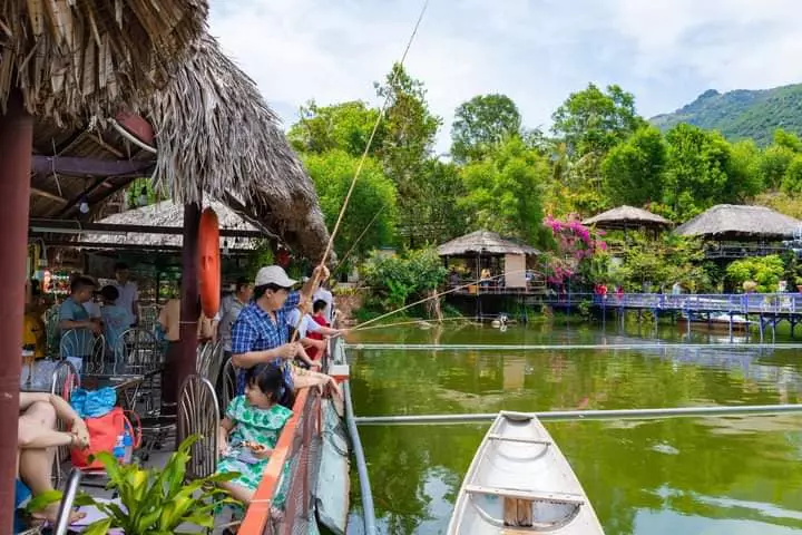 TOUR HỒ KÊNH HẠ NHA TRANG TRONG NGÀY 2023