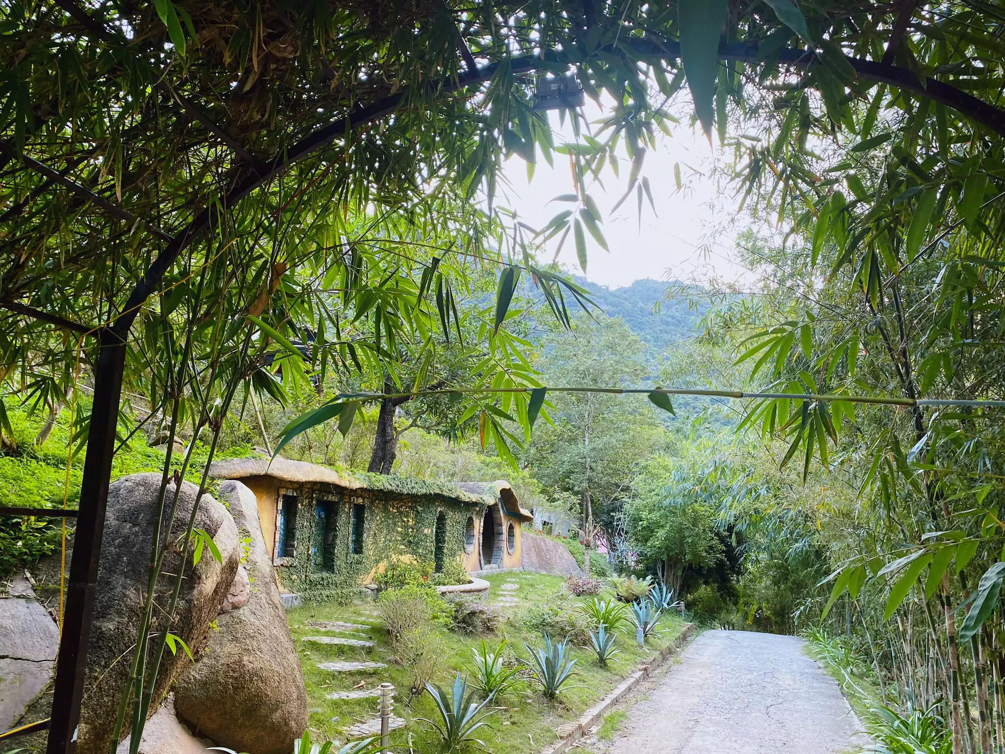 TOUR HỒ KÊNH HẠ NHA TRANG TRONG NGÀY 2023