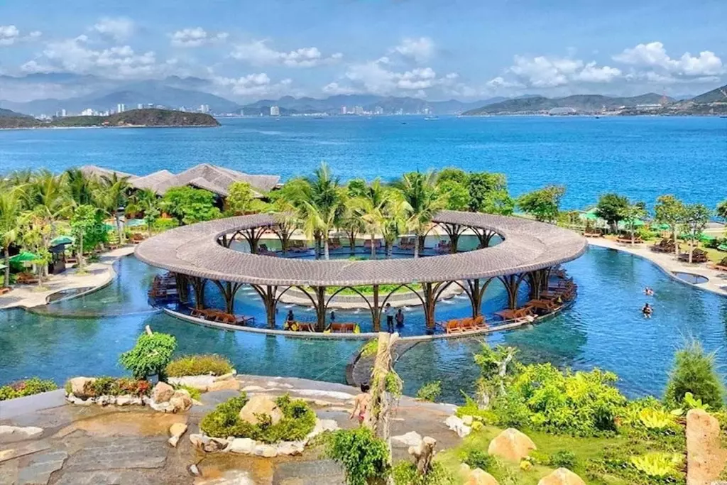 Tour green oasis đầm bấy nha trang