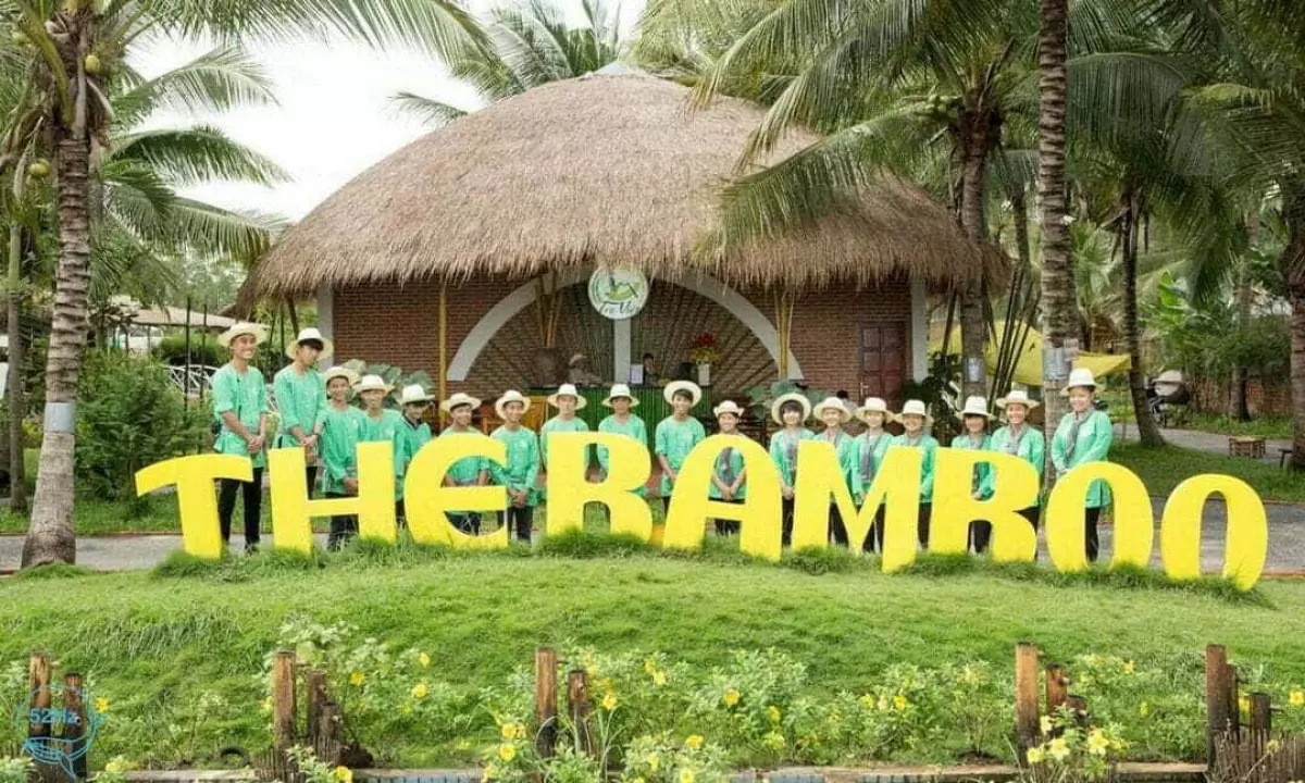 Làng sinh thái khu du lịch Tre Việt - The Bamboo