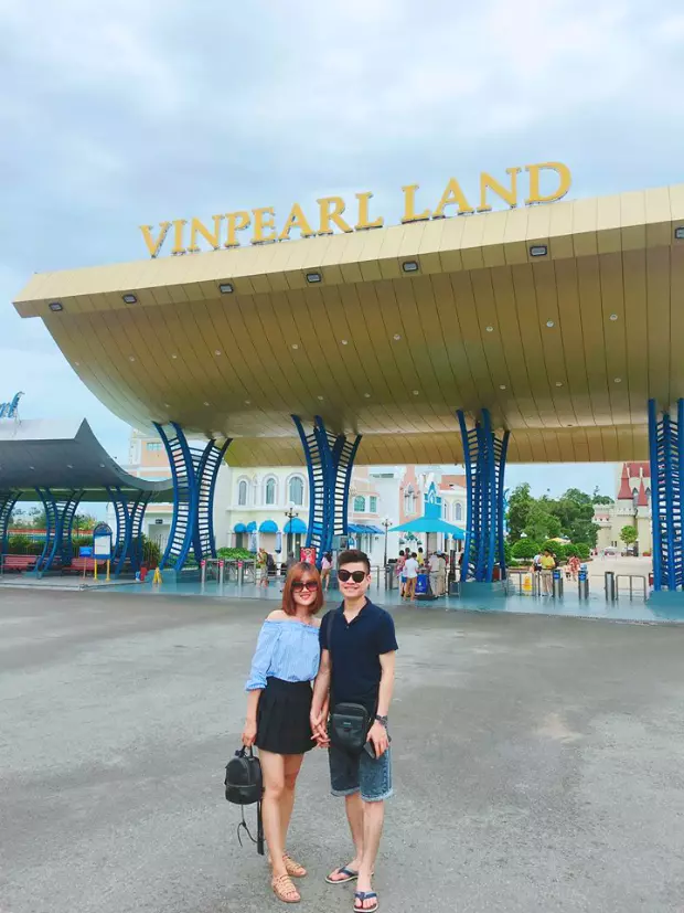 Hoặc thỏa sức tham quan, vui chơi ở Vinpearl Land Phú Quốc