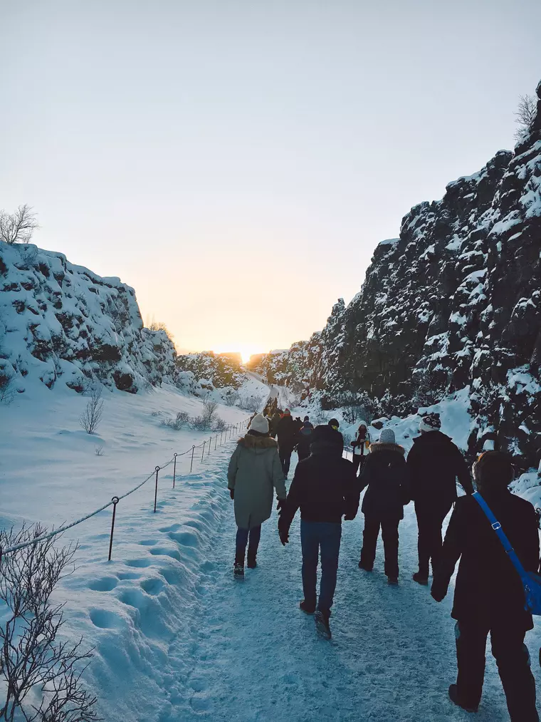 Đổi tiền ở Iceland