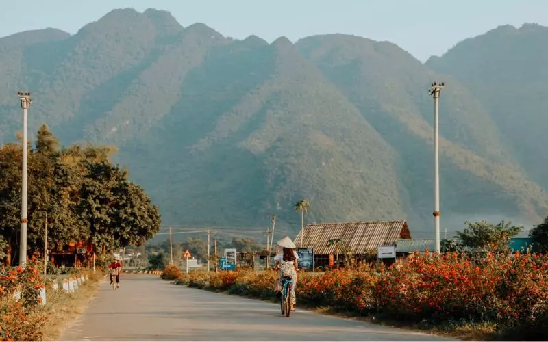 Chi phí du lịch ở Mai Châu Hòa Bình dao động từ 1 đến 2 triệu