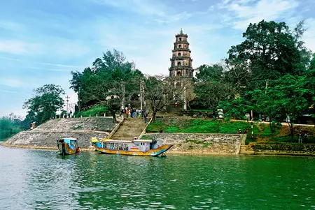 chua thien mu - hue