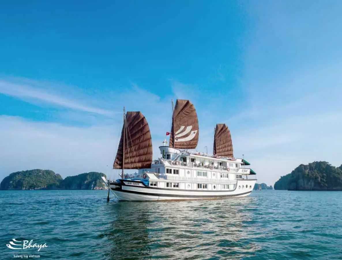 Du thuyền Viola Cruise 4 sao