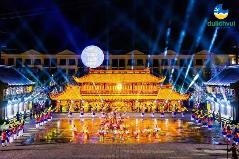 Show diễn "Tinh hoa Việt Nam"