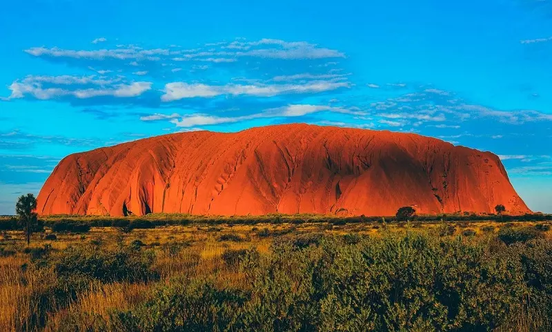 Top địa điểm du lịch đẹp, nổi tiếng ở Úc Australia. Du lịch Úc đi đâu, chơi gì? Uluru-Kata Tjuta