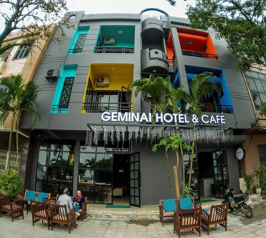 Geminai Hotel & Café