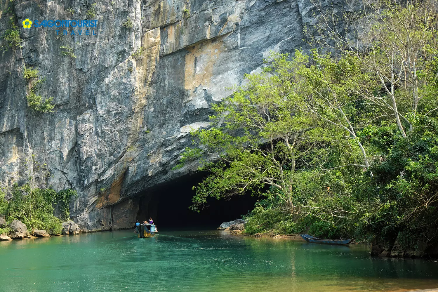 Quần thể Phong Nha