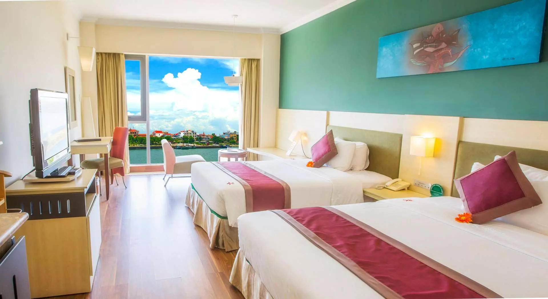 Saigon Quang Binh Hotel - Khách sạn ven sông Nhật Lệ ở Đồng Hới