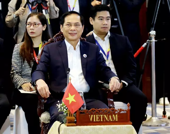 ASEAN tái khẳng định lập trường về Biển Đông, Myanmar ảnh 2
