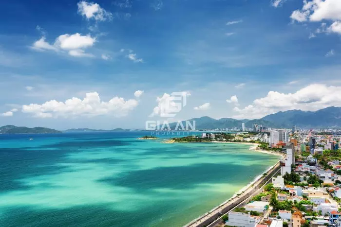 Nha Trang có 8 bãi biển đẹp