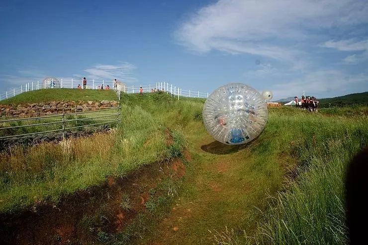 tro bong lan zorbing