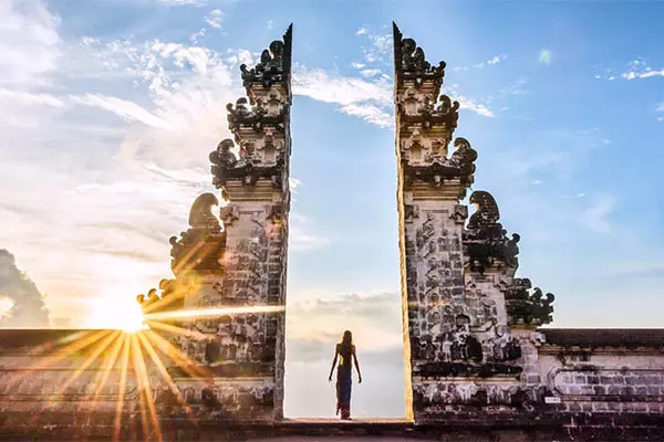 cổng trời bali indonesia