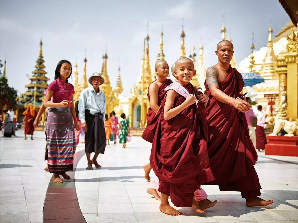 Chùa Shwedagon - nơi lưu giữ bảo vật trong truyền thuyết