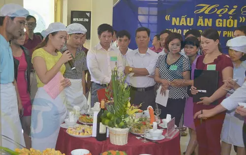 Danh sách bài thuyết trình ẩm thực Ngày Phụ nữ Việt Nam 20/10 đầy ý nghĩa