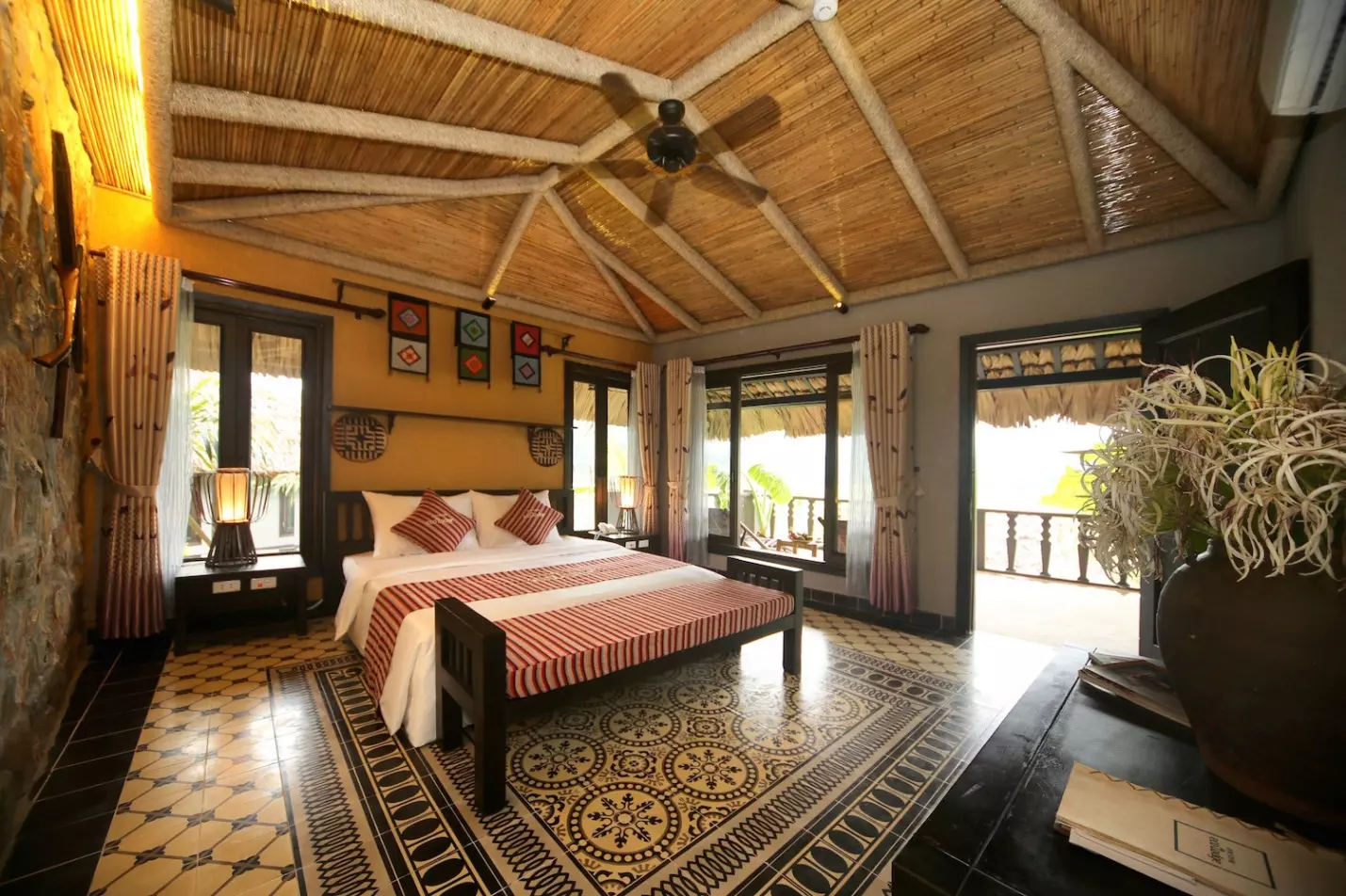 Mai Châu Lodge, một trong khu nghỉ dưỡng cao cấp nổi tiếng