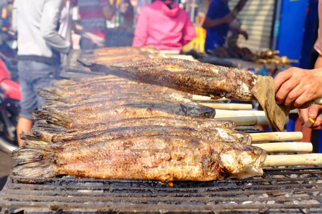 bản lác mai châu ăn gì